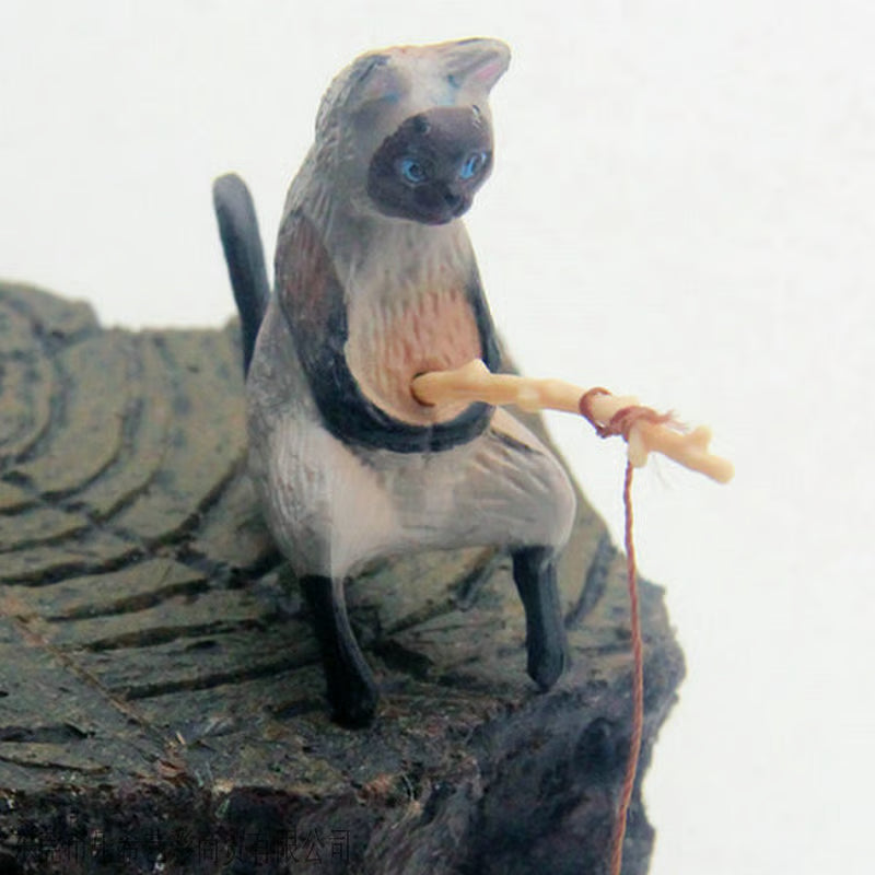 🔥 Hand-Painted Mini Cat Desk Figurines – Set of 5 Cute Cartoon Kitty Companions