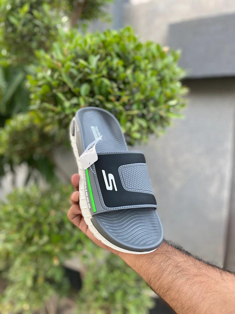 Skecher OG Slides