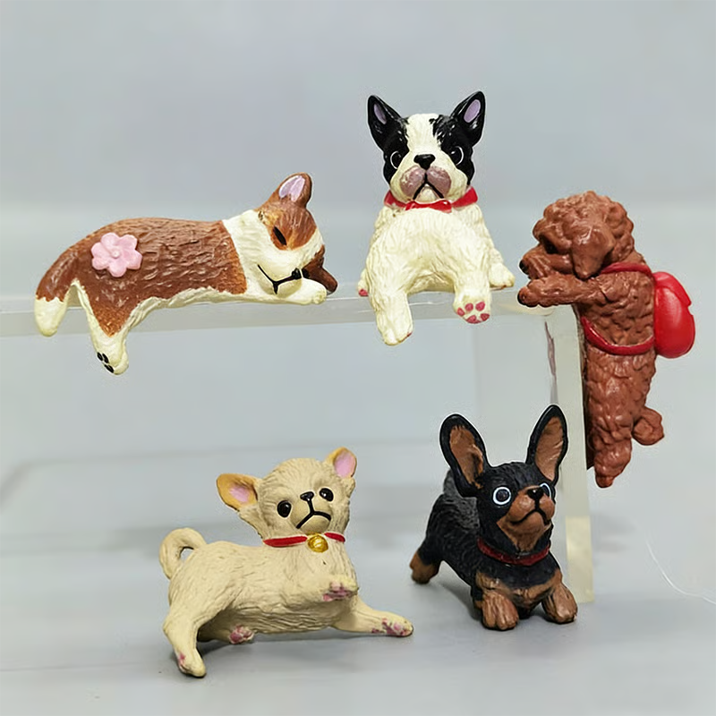 🔥 Hand-Painted Mini Cat Desk Figurines – Set of 5 Cute Cartoon Kitty Companions
